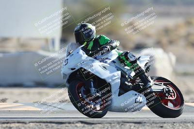 media/Dec-07-2025-CVMA (Sun) [[3e7d2de5dc]]/Race 12- Formula 40 MW and LW/